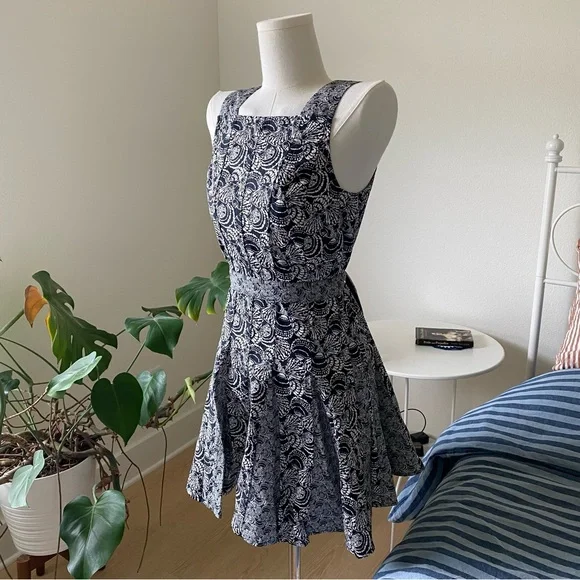 giulia mini dress The Kript Floral Print Halter Mini Dress